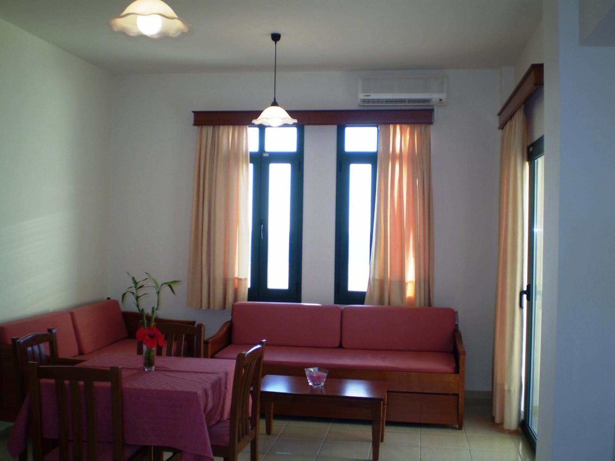 Roubini Apartments Фаласарна Екстер'єр фото